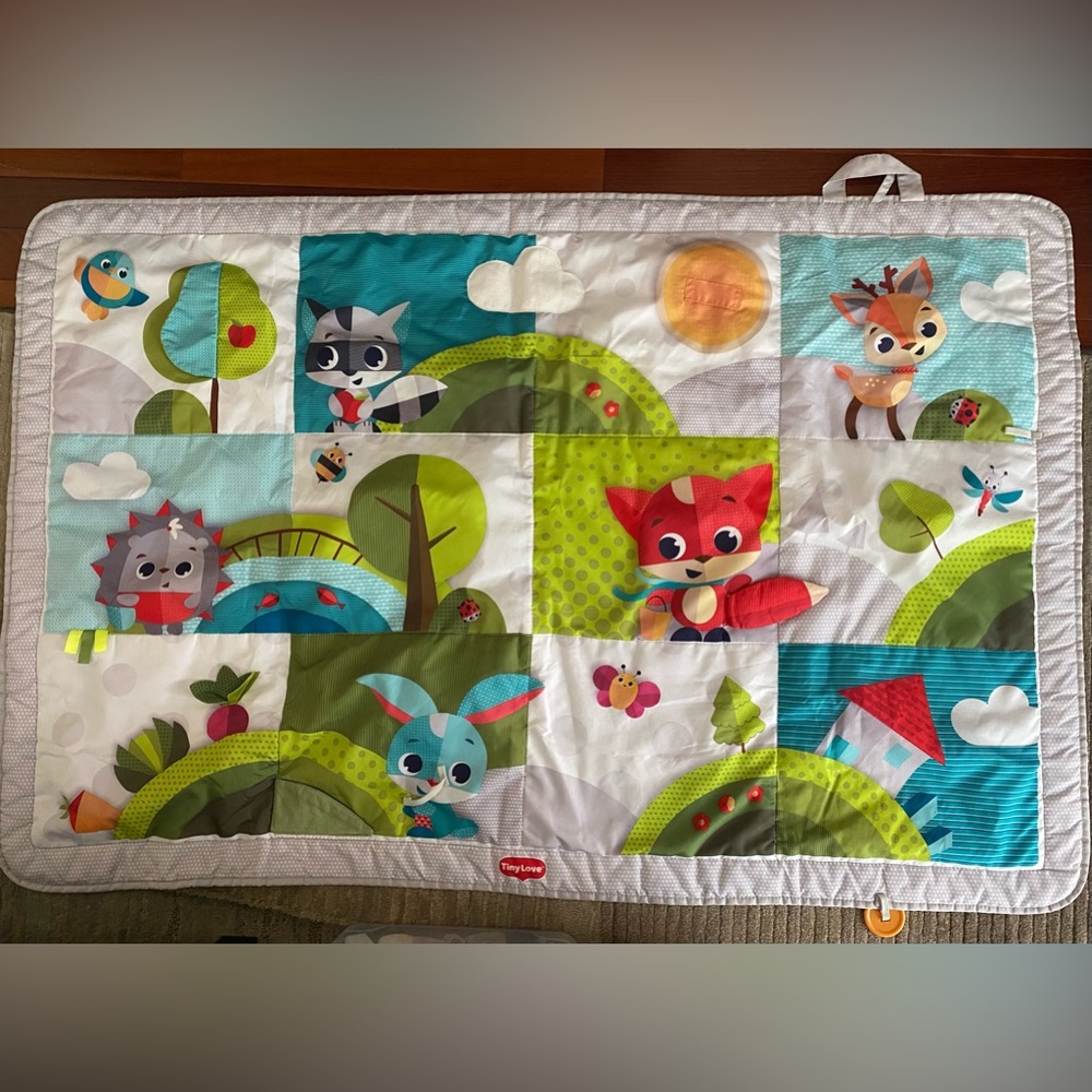 Tiny Love play mat